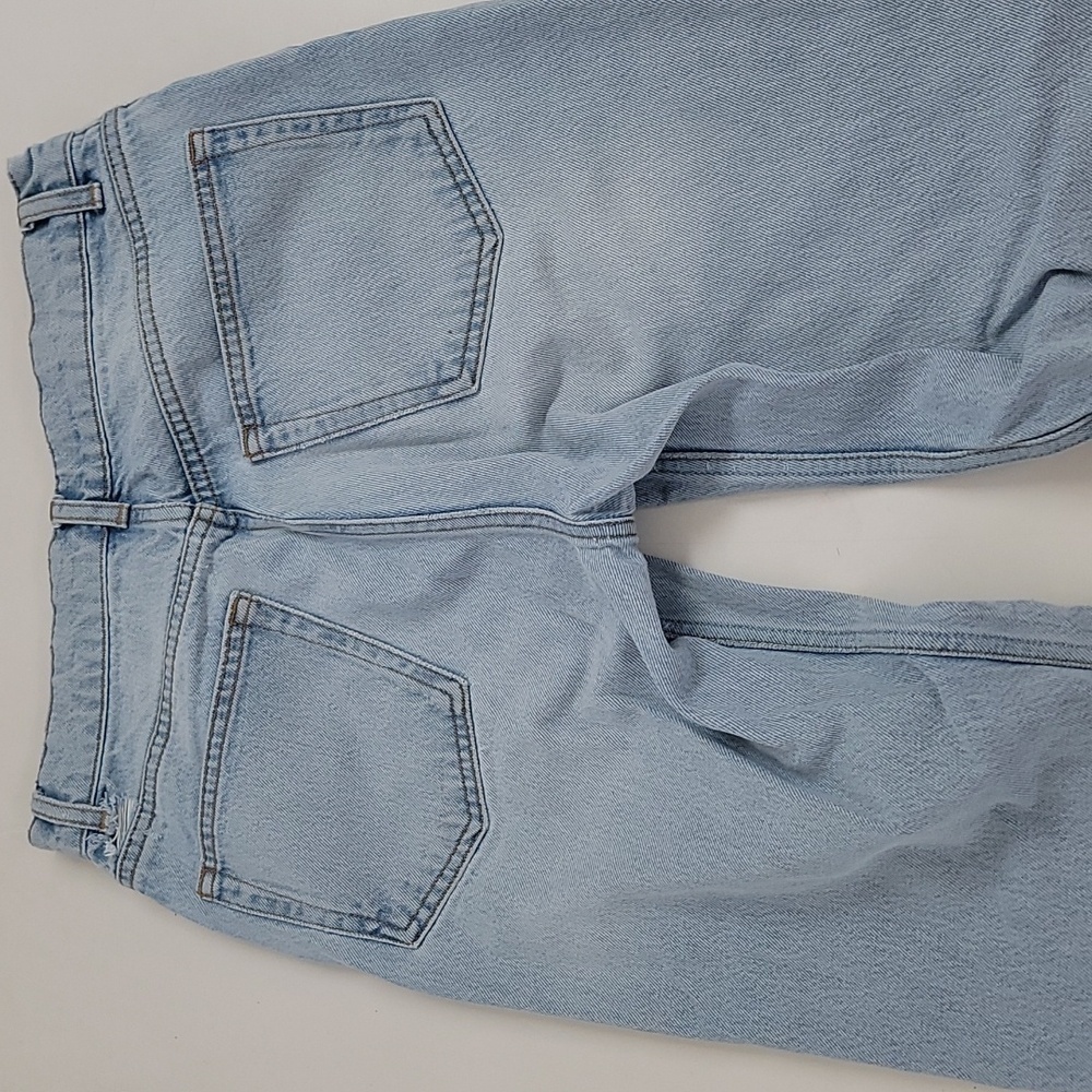 Reformation Straight Leg Jeans in Tahoe - Picture 12 of 13